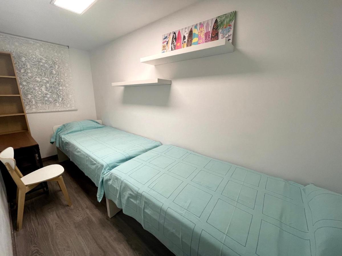Sant Adria Beach Apartment Wi-Fi Parking Free Sant Adria de Besos Ngoại thất bức ảnh