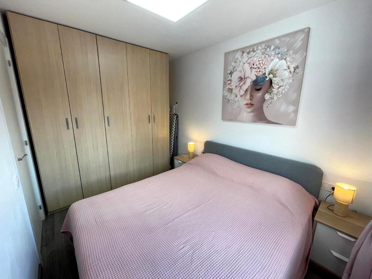 Sant Adria Beach Apartment Wi-Fi Parking Free Sant Adria de Besos Ngoại thất bức ảnh